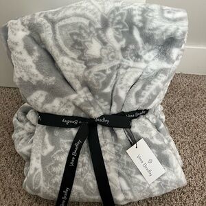 Vera Bradley Soft Gray Patterned Throw